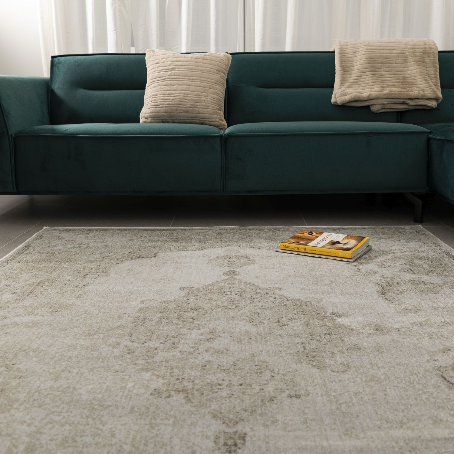 Dun Vloerkleed met Anti-Slip Beige Laagpolig Tapijt Omid Vintage